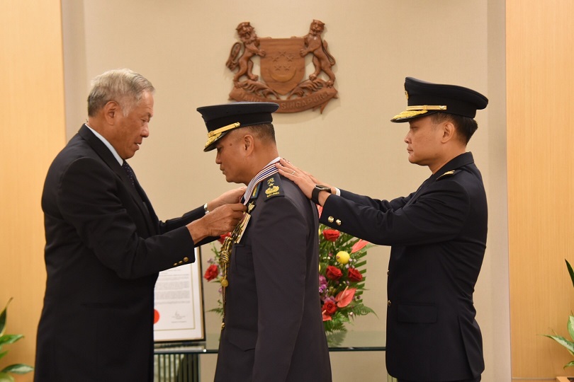 News Headlines - COMMANDER OF ROYAL BRUNEI AIR FORCE RECEIVES...